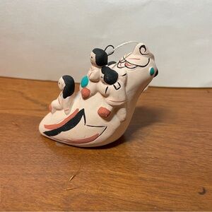 Vintage Cleo Teissedre Navajo Storyteller 3” Bird Pottery Figurine Ornament